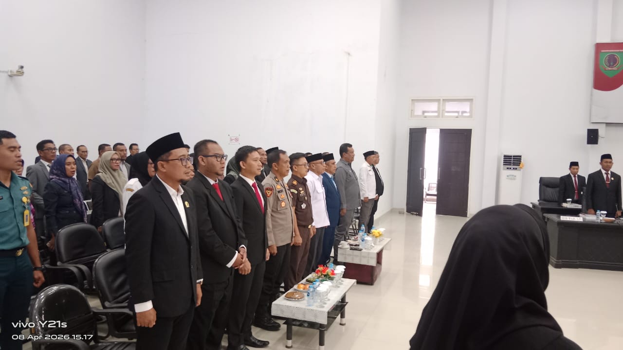 rapat dprd 8426 1